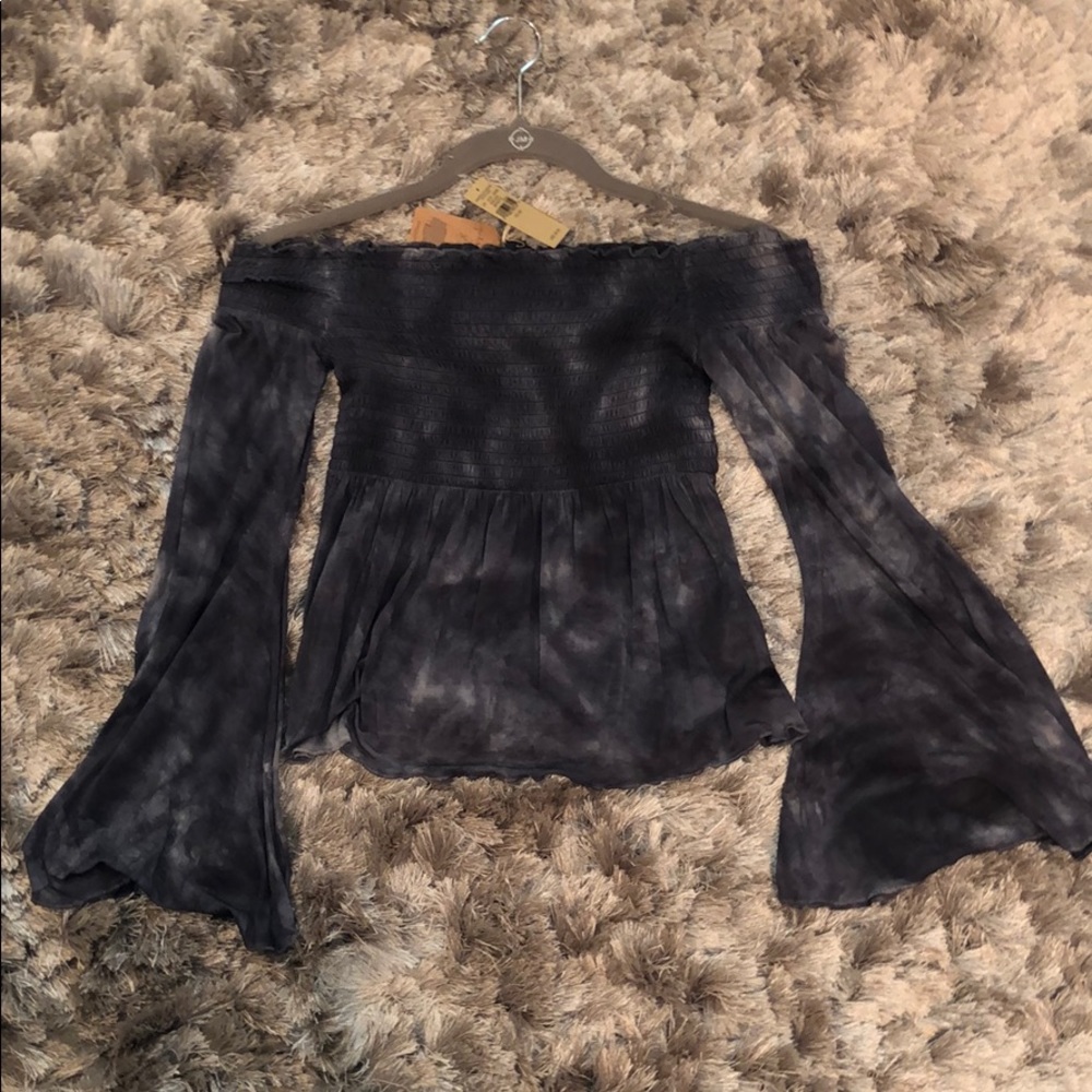 American Eagle Off the Shoulder Top